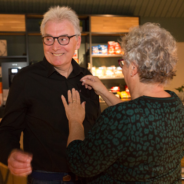 Willem Vis neemt afscheid als penningmeester