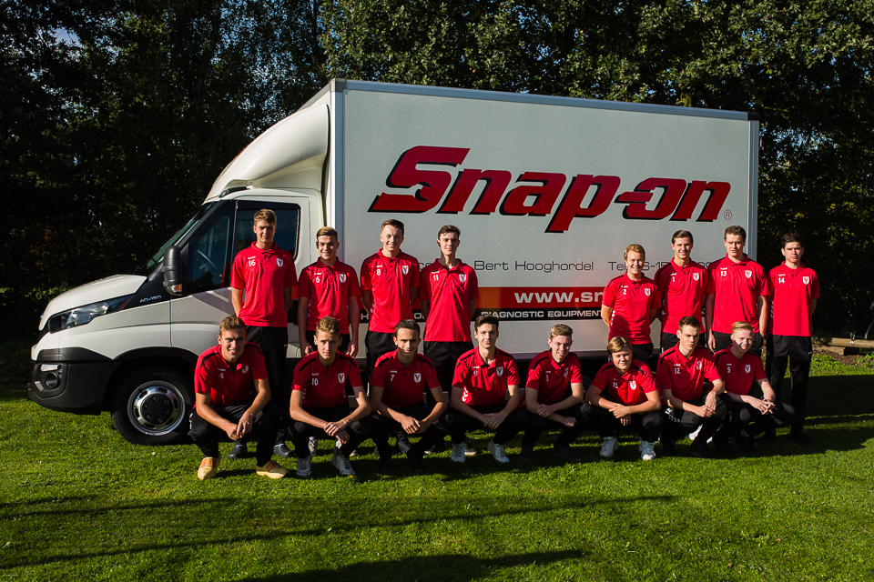 Trouwe ouders sponsoren Hulshorst JO19-1