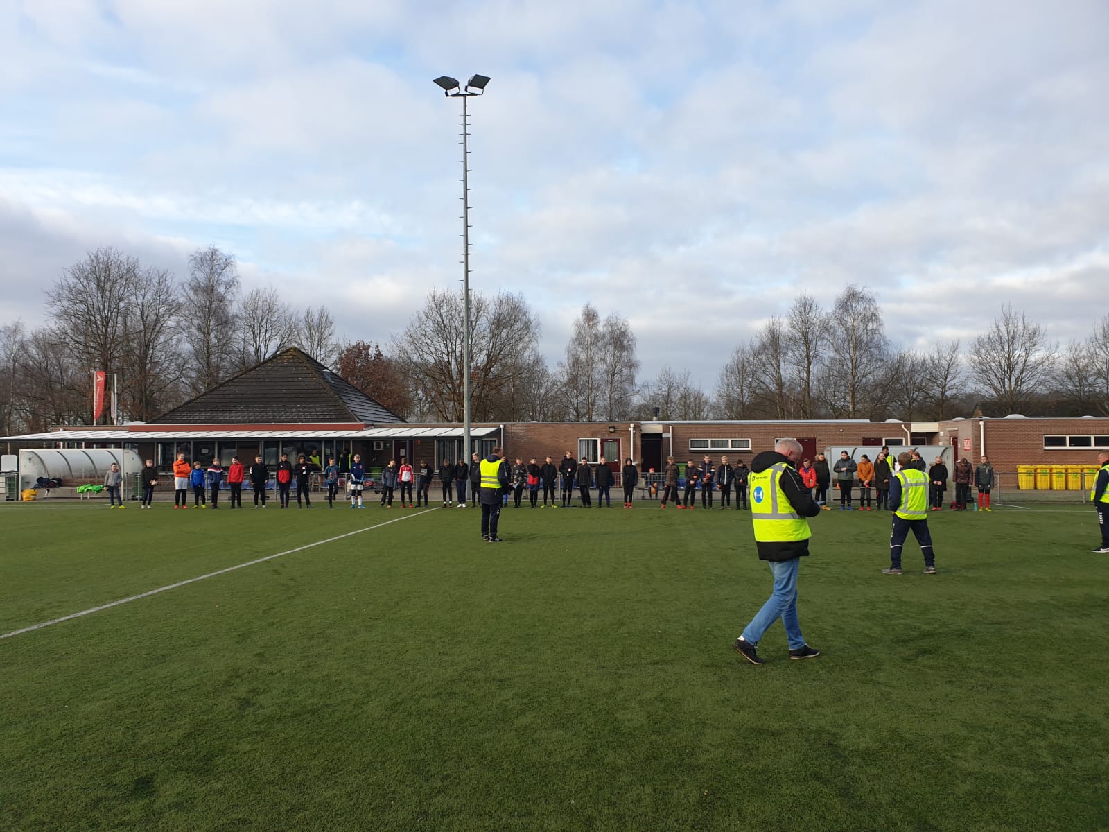 40 deelnemers bij de JO15 tot en met de JO17