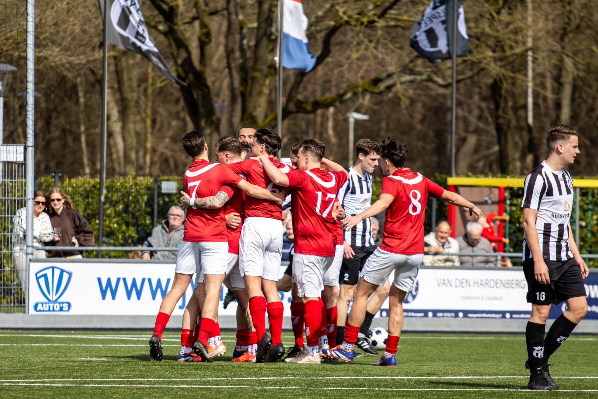 Hulshorst boekt belangrijke derbyzege op Elspeet